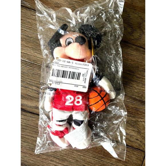 Sealed Vintage Basketball Mickey Mouse Bean Bag Plush Toy Disney - Picture 1 of 8
